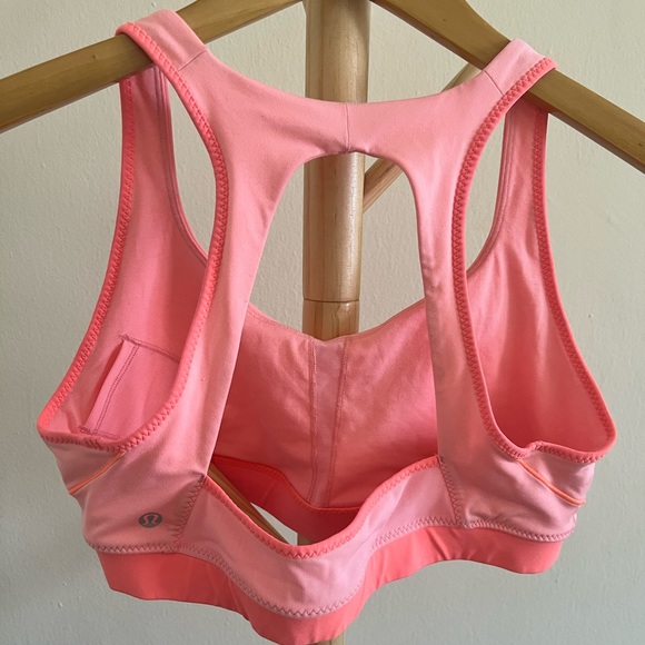 Lululemon bra size 12 with mini pocket. - Picture 2 of 7